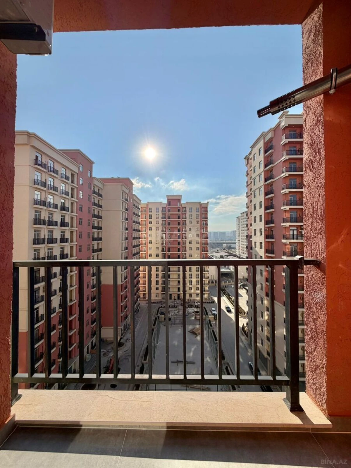 Satılır 2 otaqlı mənzil 52 m²