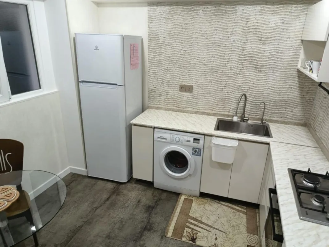 Kirayə verilir 3 otaqlı mənzil 90 m²