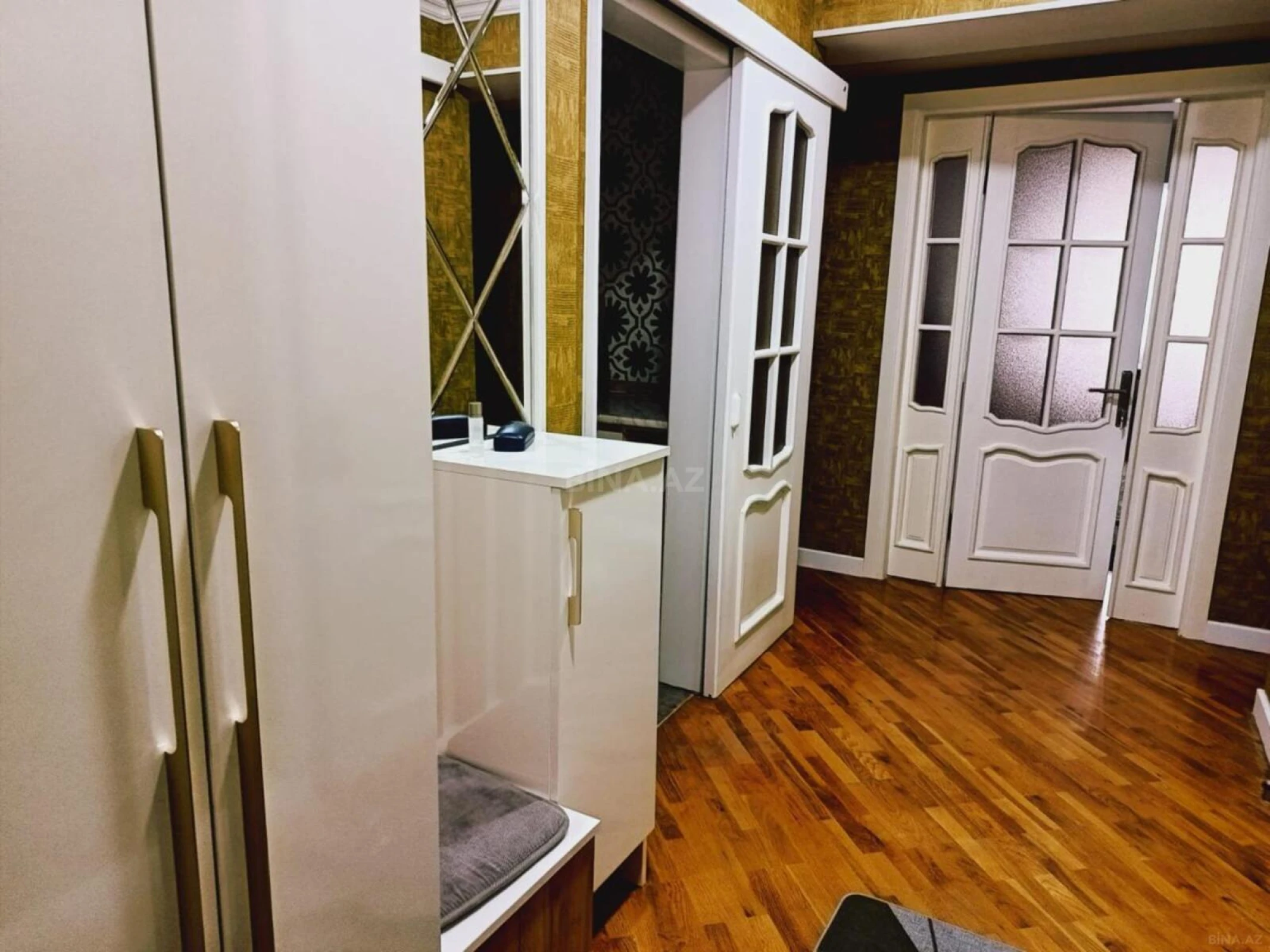 Kirayə verilir 3 otaqlı mənzil 90 m²