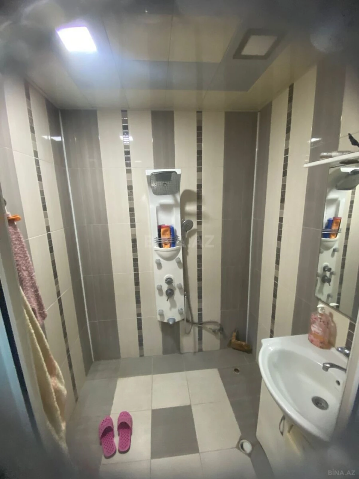 Satılır 4 otaqlı mənzil 88 m²