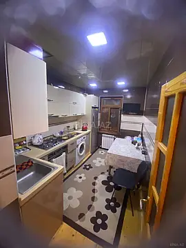 Satılır 4 otaqlı mənzil 88 m²