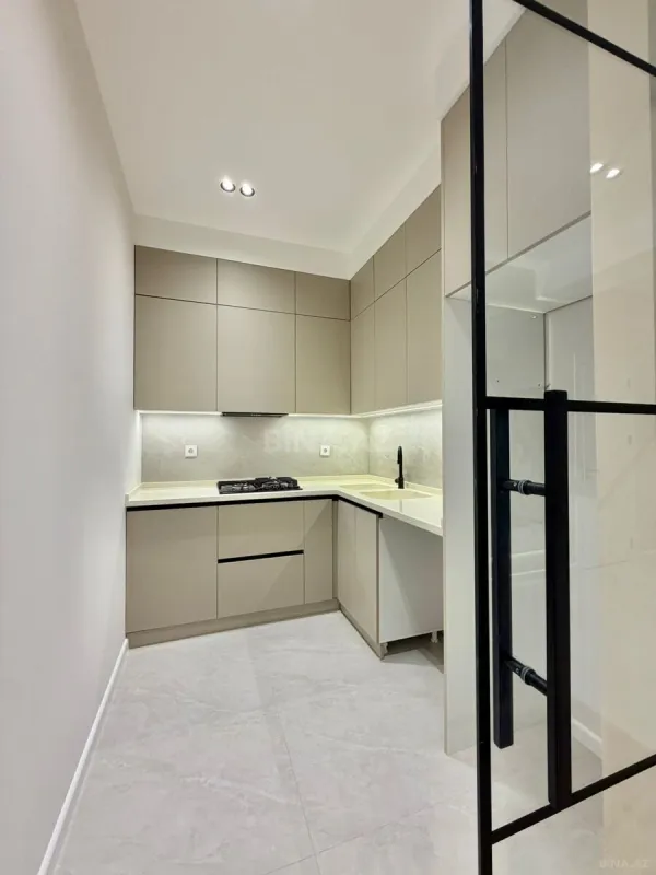 Satılır 2 otaqlı mənzil 52 m²