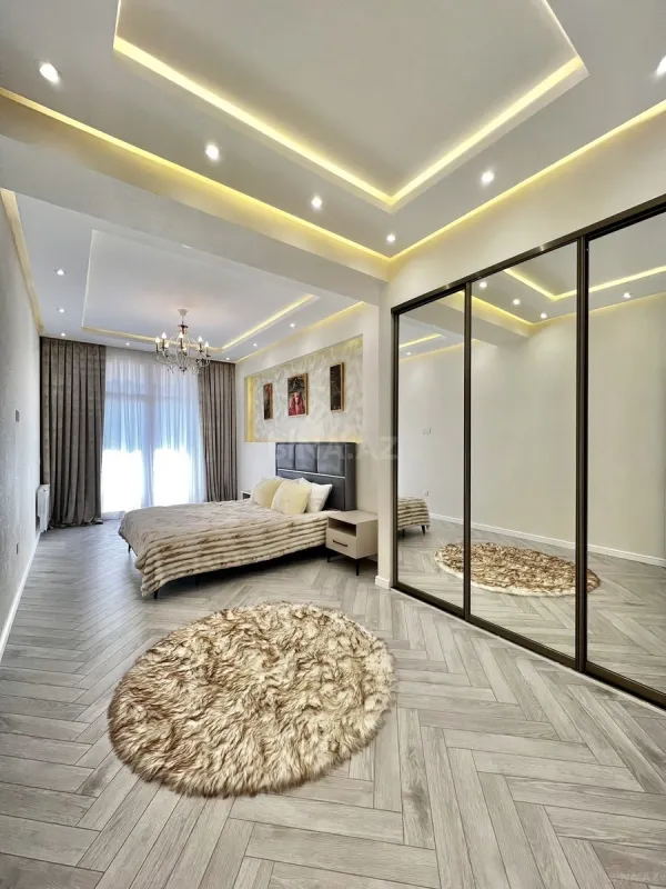 Satılır 3 otaqlı mənzil 99 m²