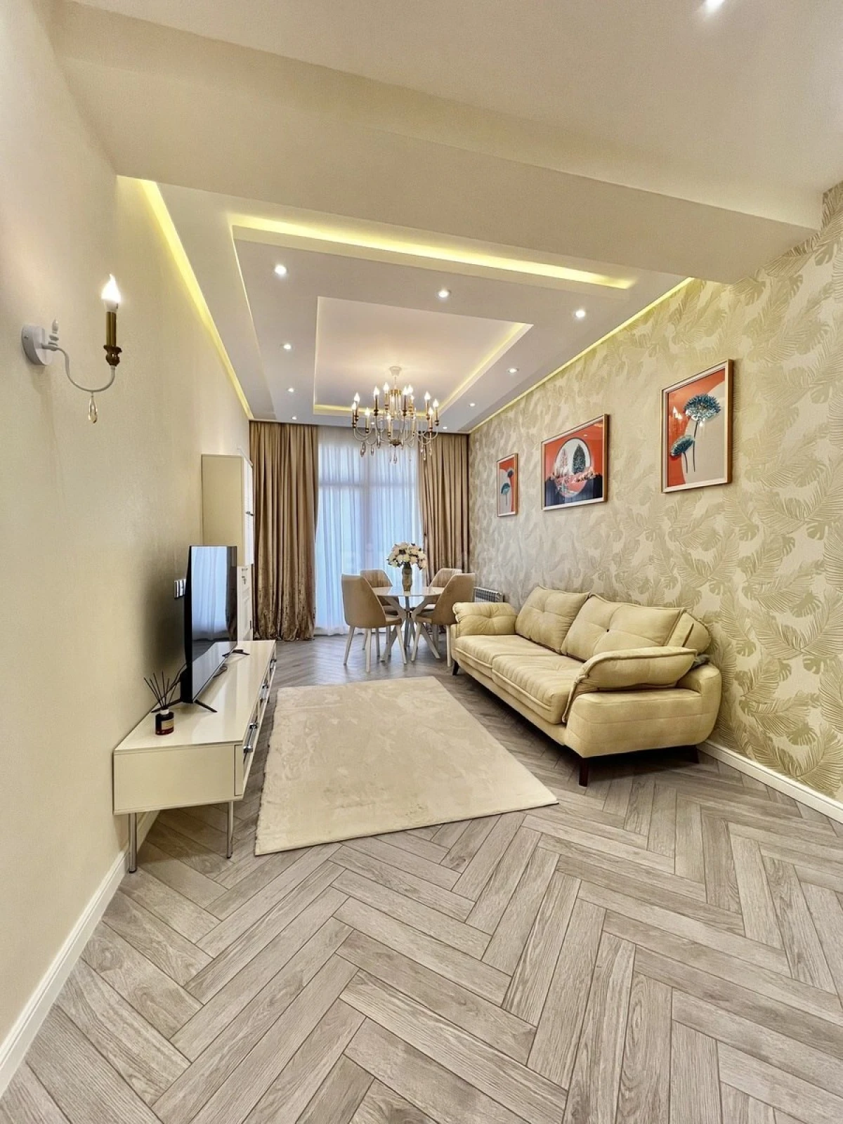 Satılır 3 otaqlı mənzil 99 m²