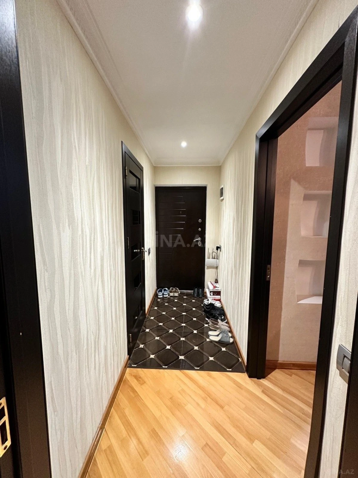 Satılır 2 otaqlı mənzil 50 m²