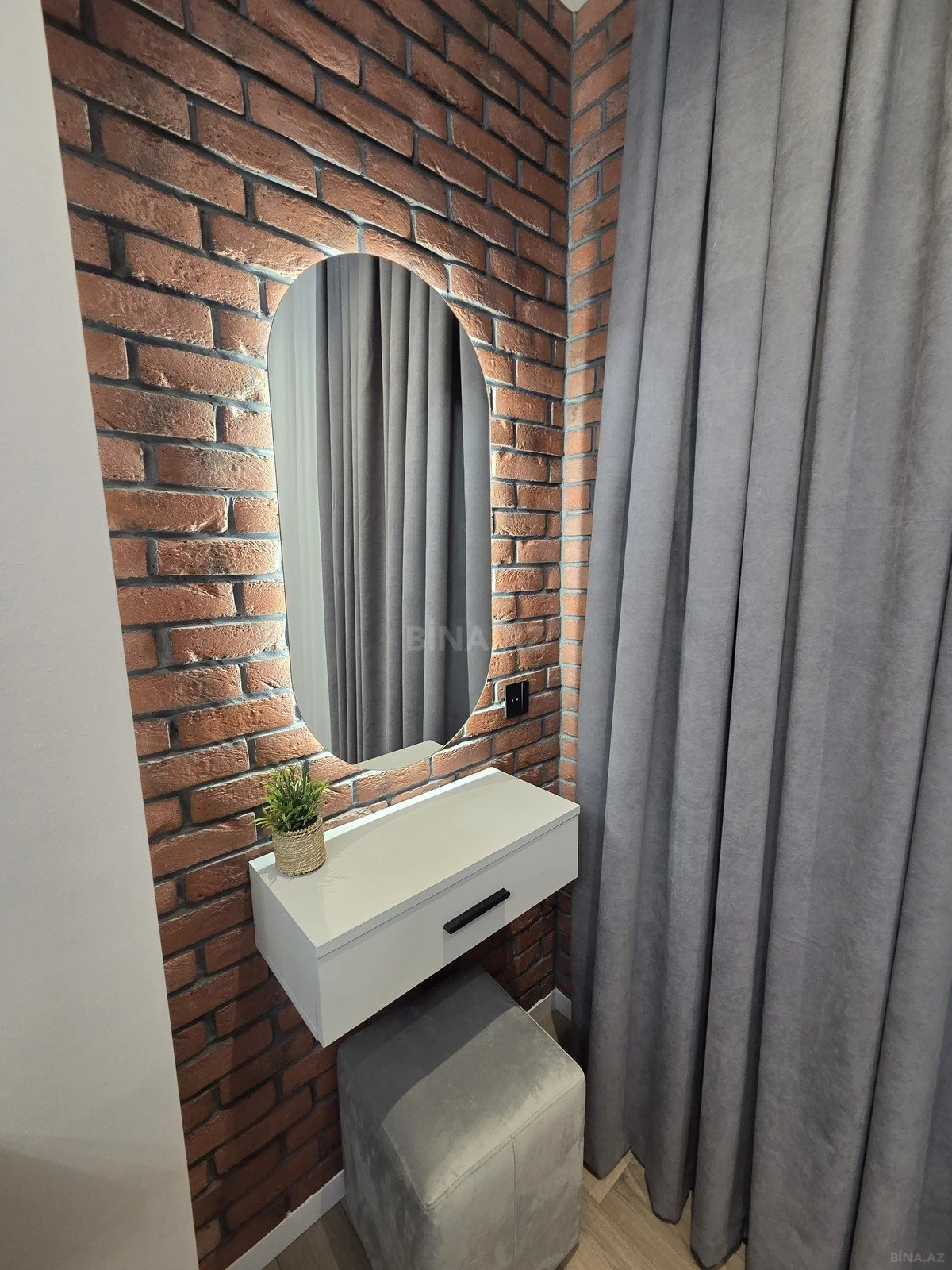 Satılır 3 otaqlı mənzil 85 m²