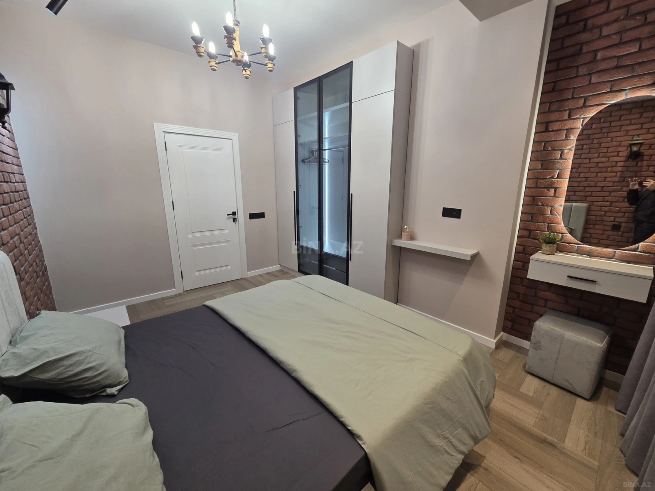 Satılır 3 otaqlı mənzil 85 m²