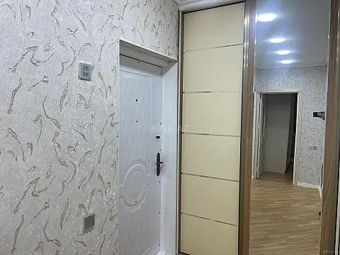 Kirayə verilir 3 otaqlı mənzil 68 m²