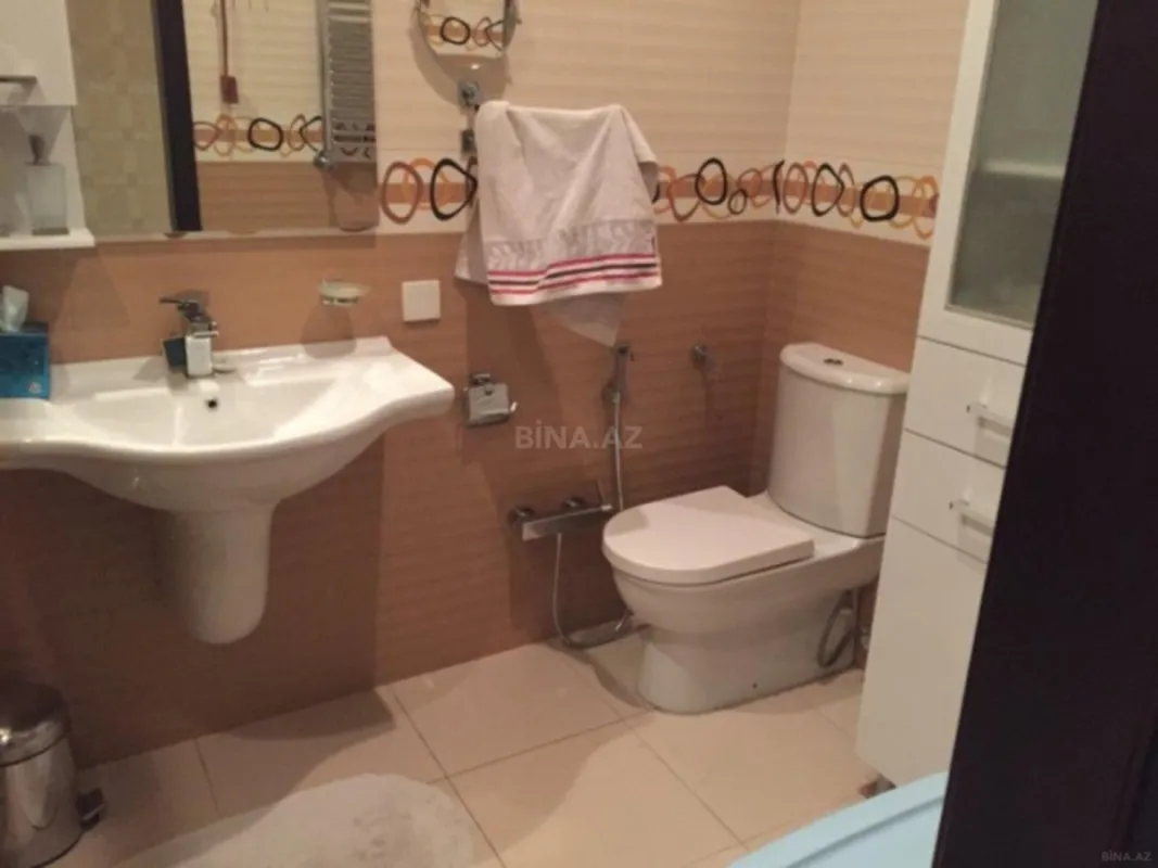 Kirayə verilir 3 otaqlı mənzil 120 m²