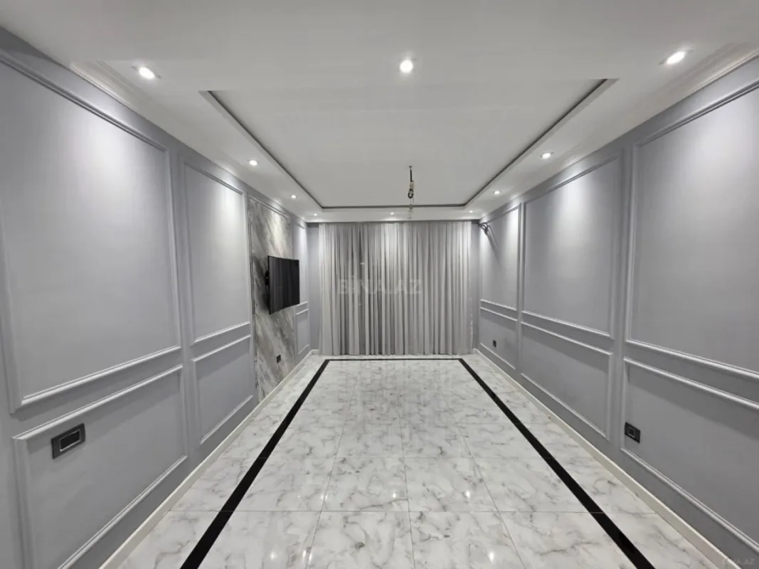 Satılır 3 otaqlı mənzil 148 m²