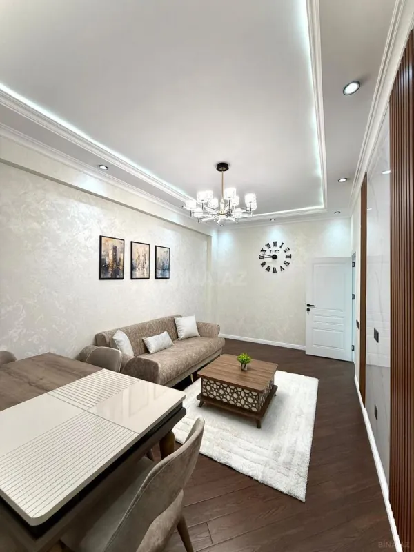 Satılır 2 otaqlı mənzil 59 m²