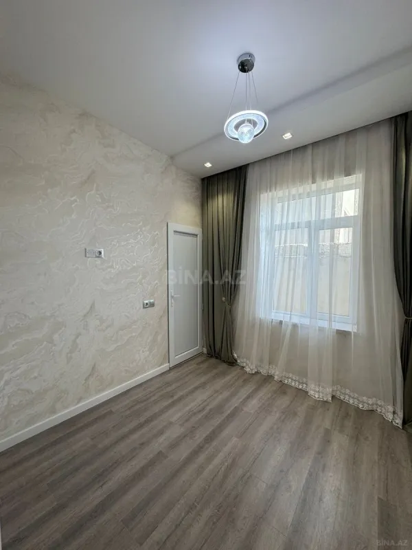 Satılır 4 otaqlı həyət evi 100 m²