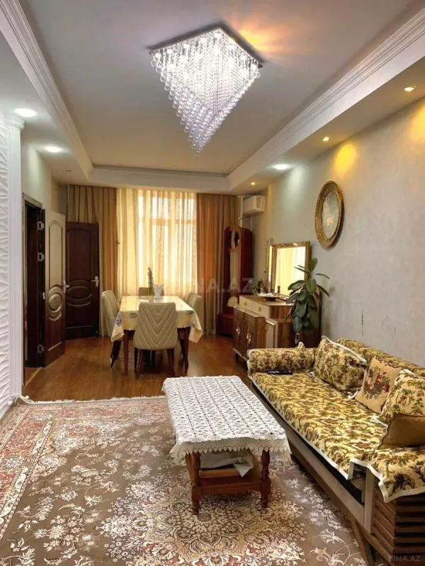 Satılır 3 otaqlı mənzil 113 m²