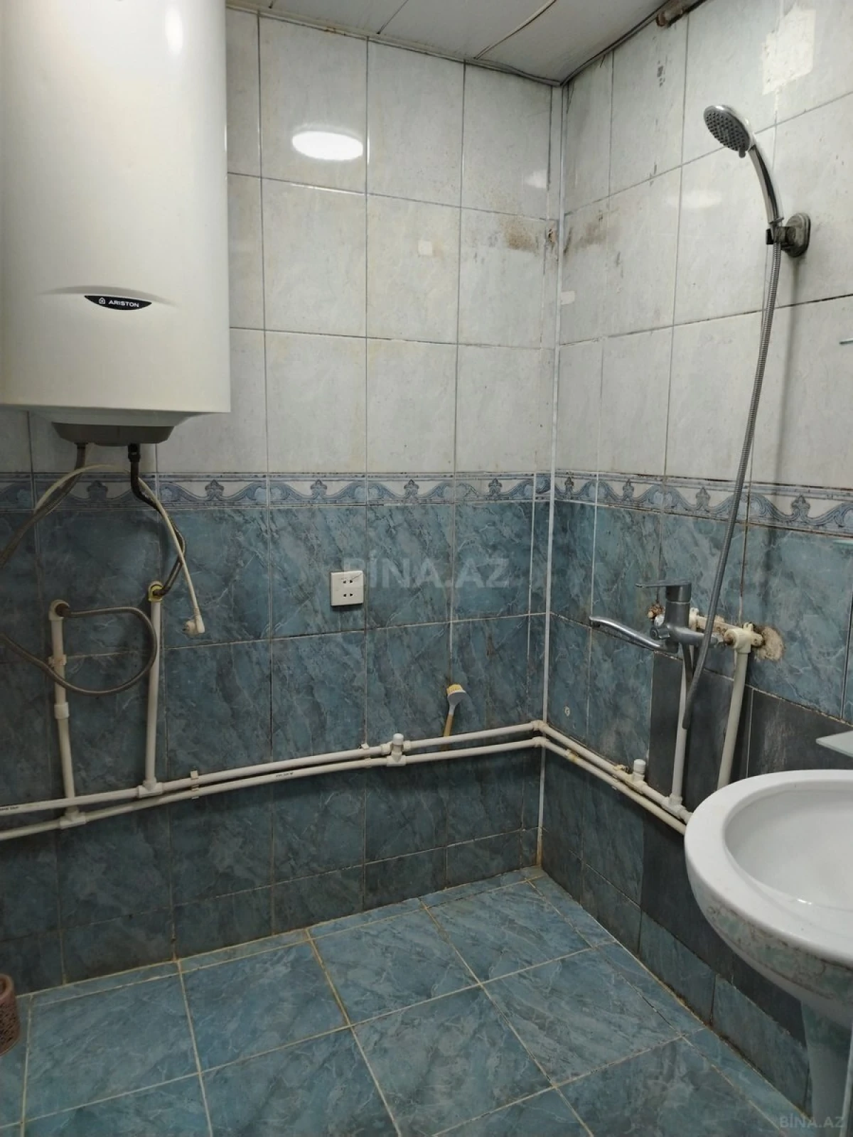 Satılır 2 otaqlı mənzil 52 m²