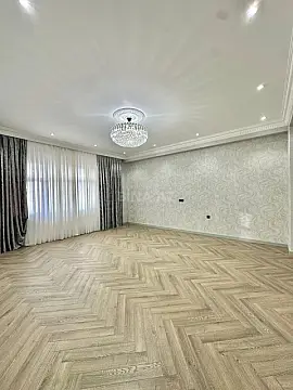 Satılır 3 otaqlı mənzil 150 m²