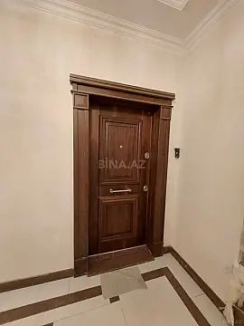 Satılır 2 otaqlı mənzil 84 m²