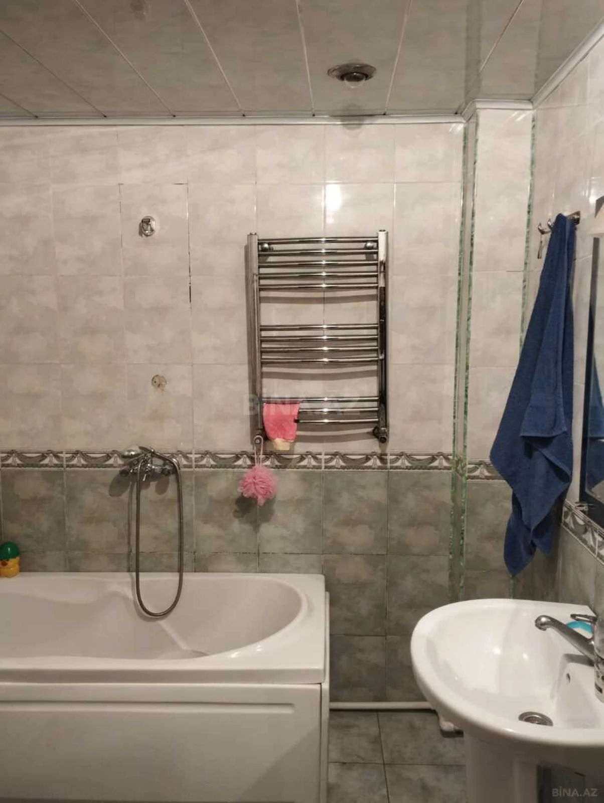 Satılır 3 otaqlı mənzil 92 m²