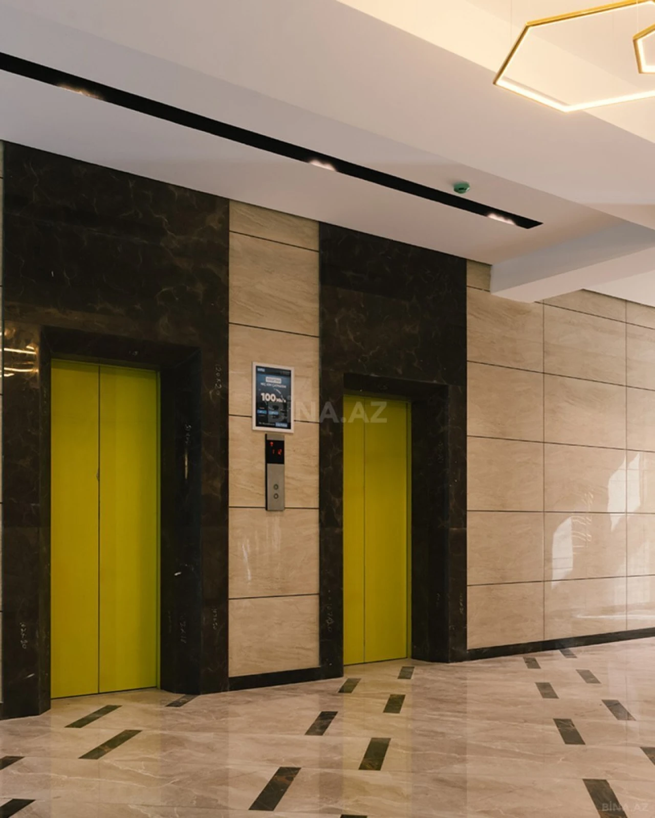 Satılır 4 otaqlı mənzil 219.6 m²