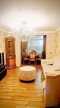 Satılır 2 otaqlı mənzil 45 m² — Bakı, İnşaatçılar 2 otaq 45.00 m²
