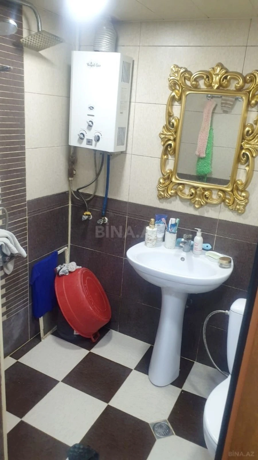 Satılır 2 otaqlı mənzil 45 m²