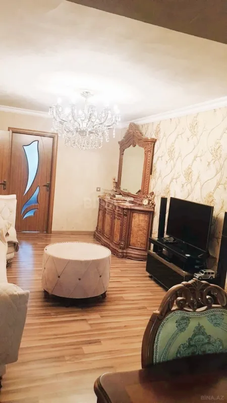 Satılır 2 otaqlı mənzil 45 m²
