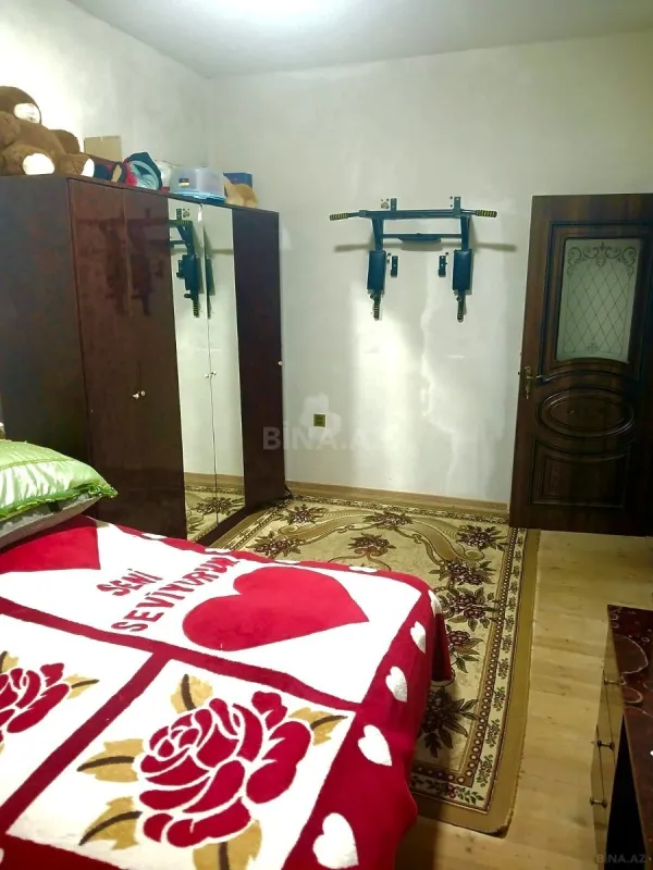 Satılır 4 otaqlı həyət evi 120 m²