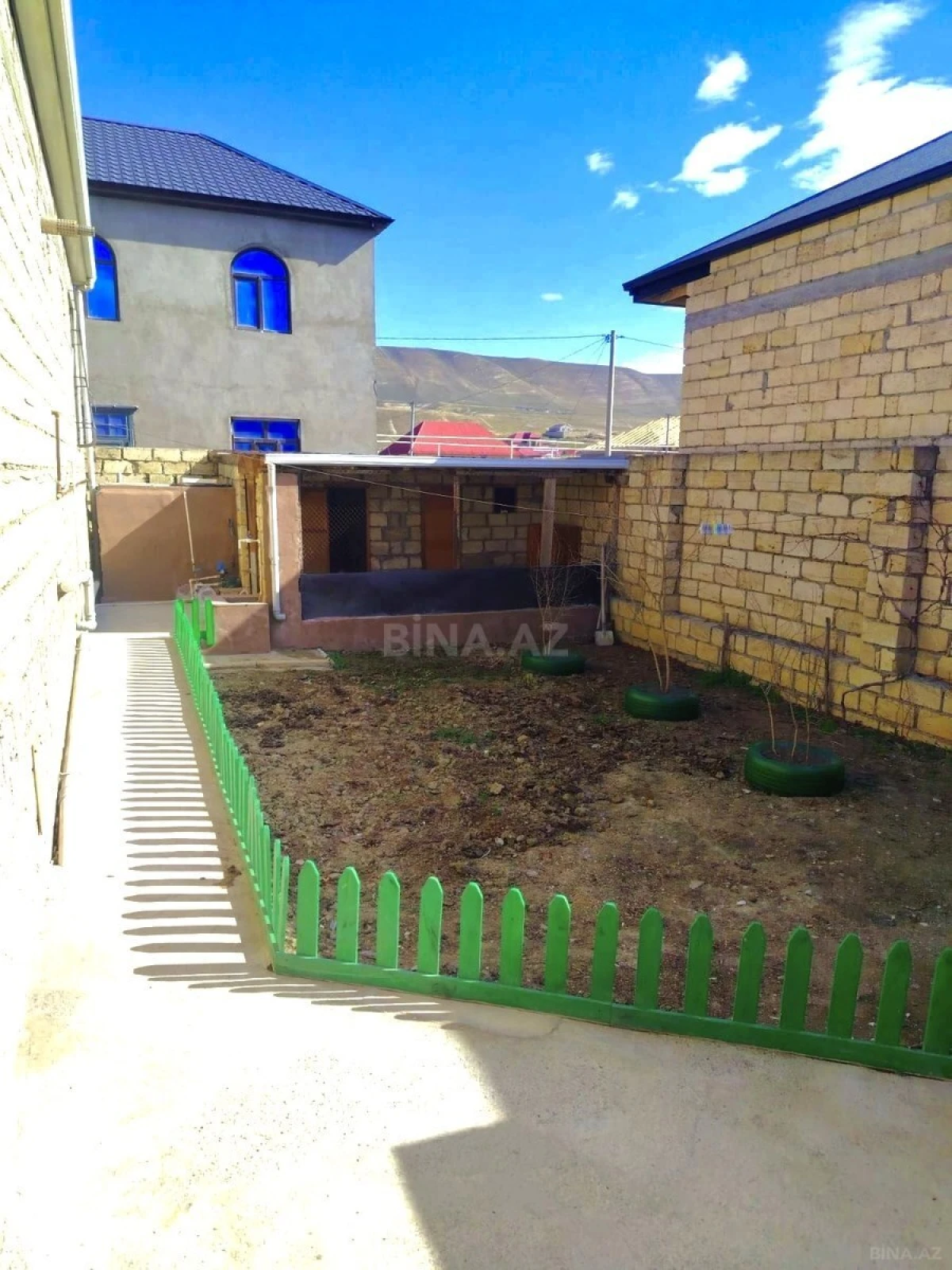 Satılır 4 otaqlı həyət evi 120 m²