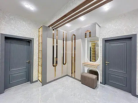 Satılır 3 otaqlı mənzil 96 m²