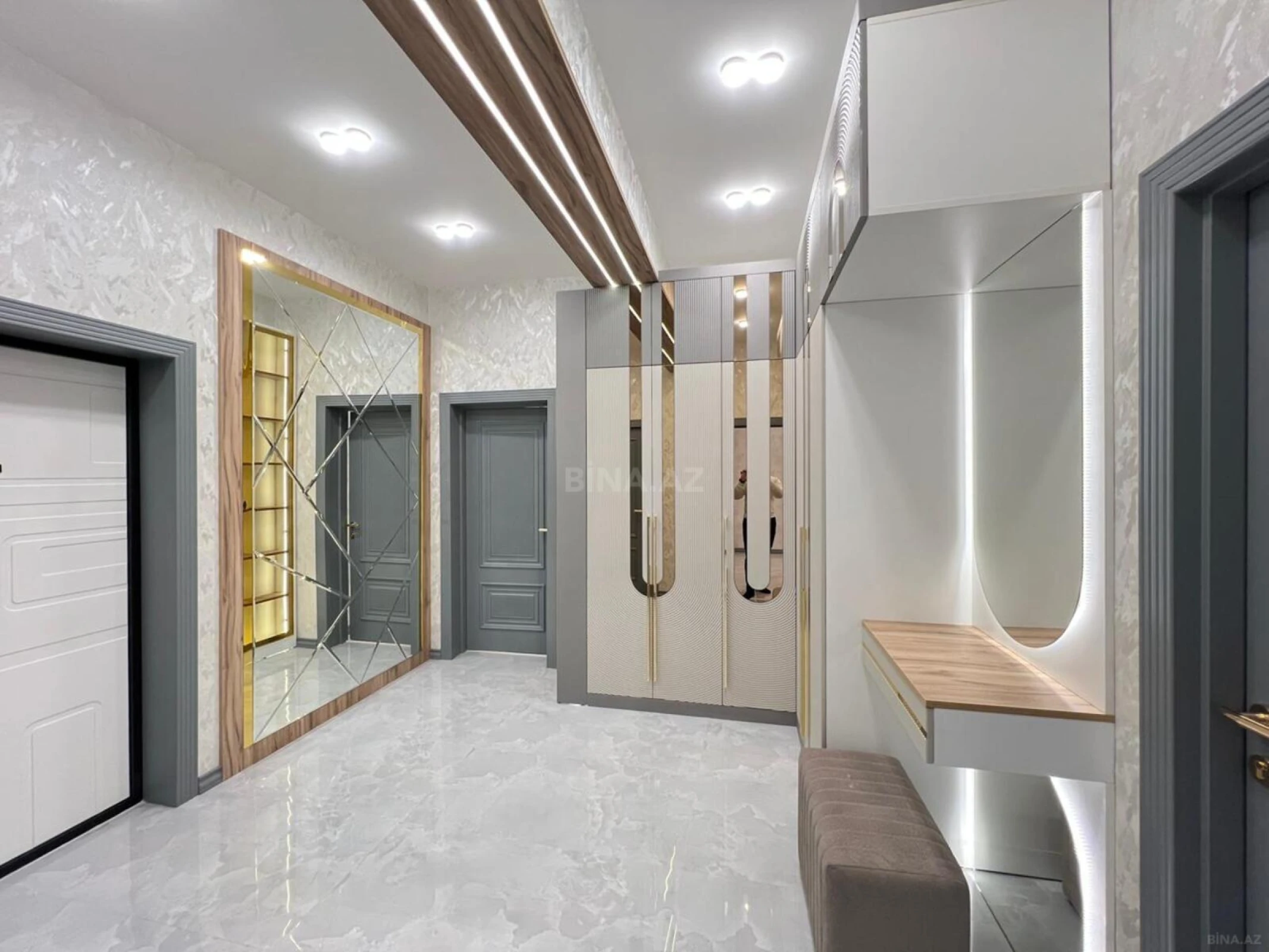 Satılır 3 otaqlı mənzil 96 m²