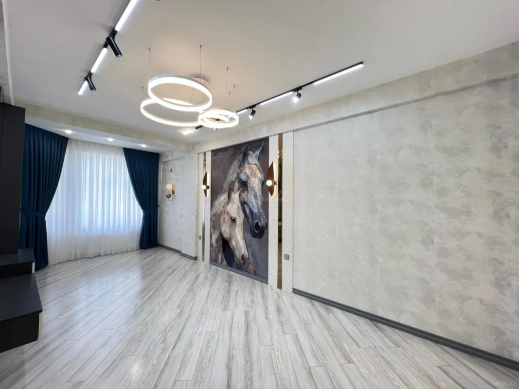 Satılır 3 otaqlı mənzil 96 m²