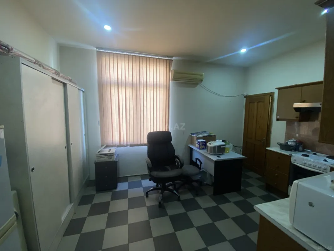 Satılır 3 otaqlı mənzil 103 m²