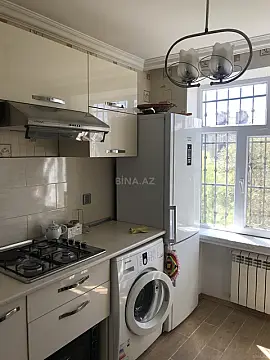 Kirayə verilir 2 otaqlı mənzil 45 m²