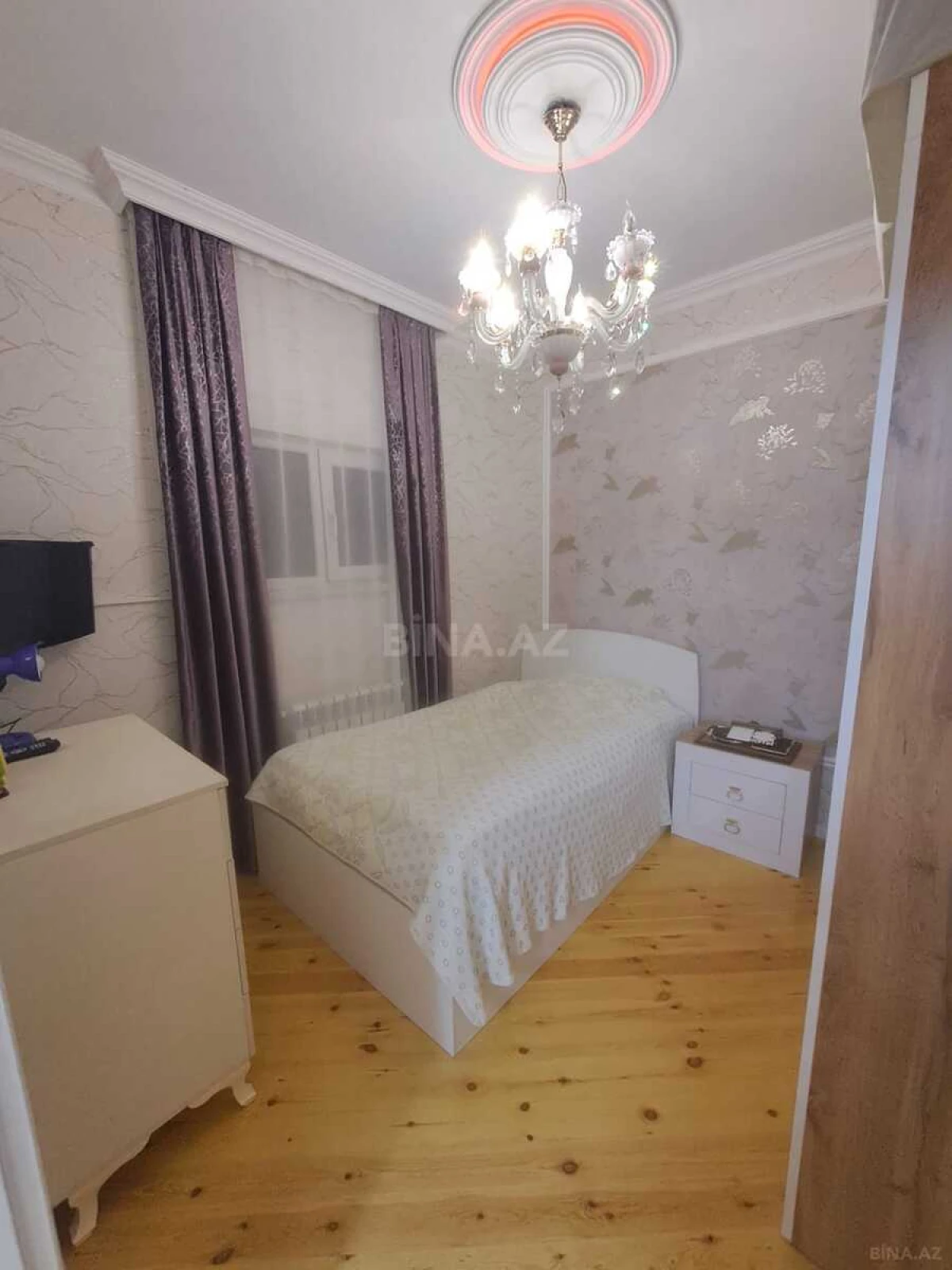 Satılır 4 otaqlı həyət evi 200 m²