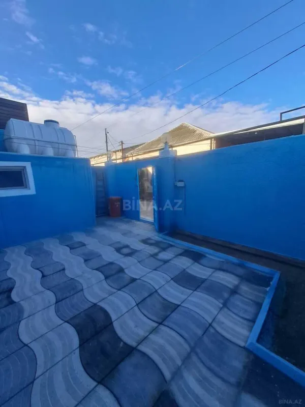 Satılır 4 otaqlı həyət evi 200 m²