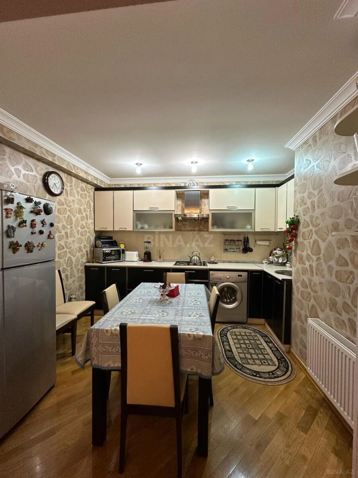 Satılır 2 otaqlı mənzil 65 m²