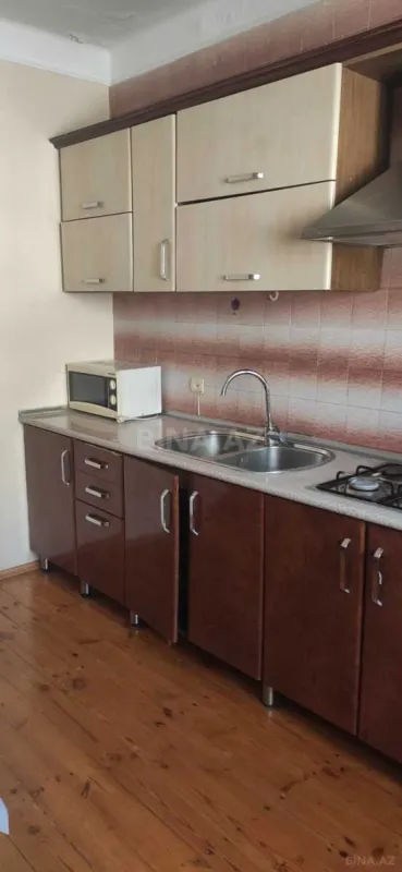 Kirayə verilir 2 otaqlı mənzil 55 m²