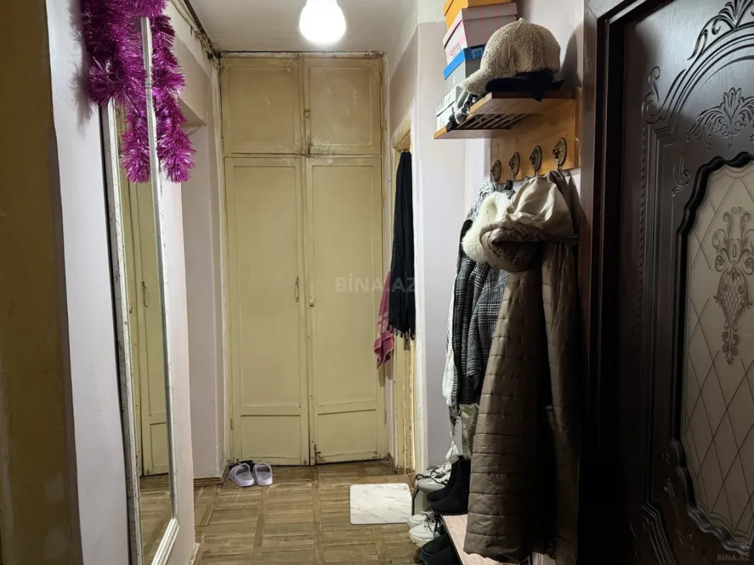 Satılır 4 otaqlı mənzil 100 m²