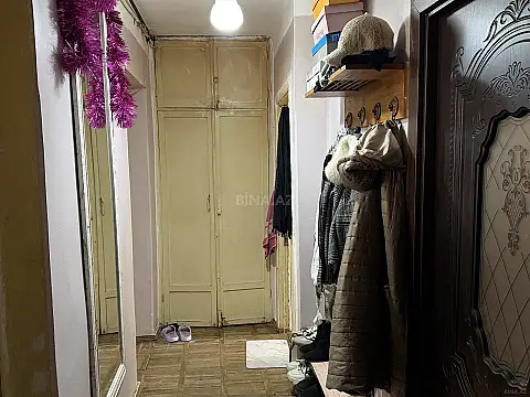 Satılır 4 otaqlı mənzil 100 m²