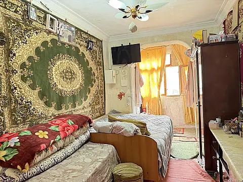 Satılır 4 otaqlı mənzil 100 m²