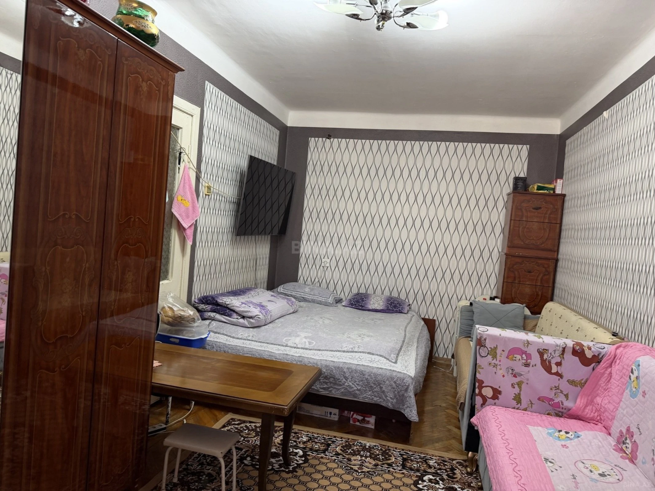 Satılır 4 otaqlı mənzil 100 m²