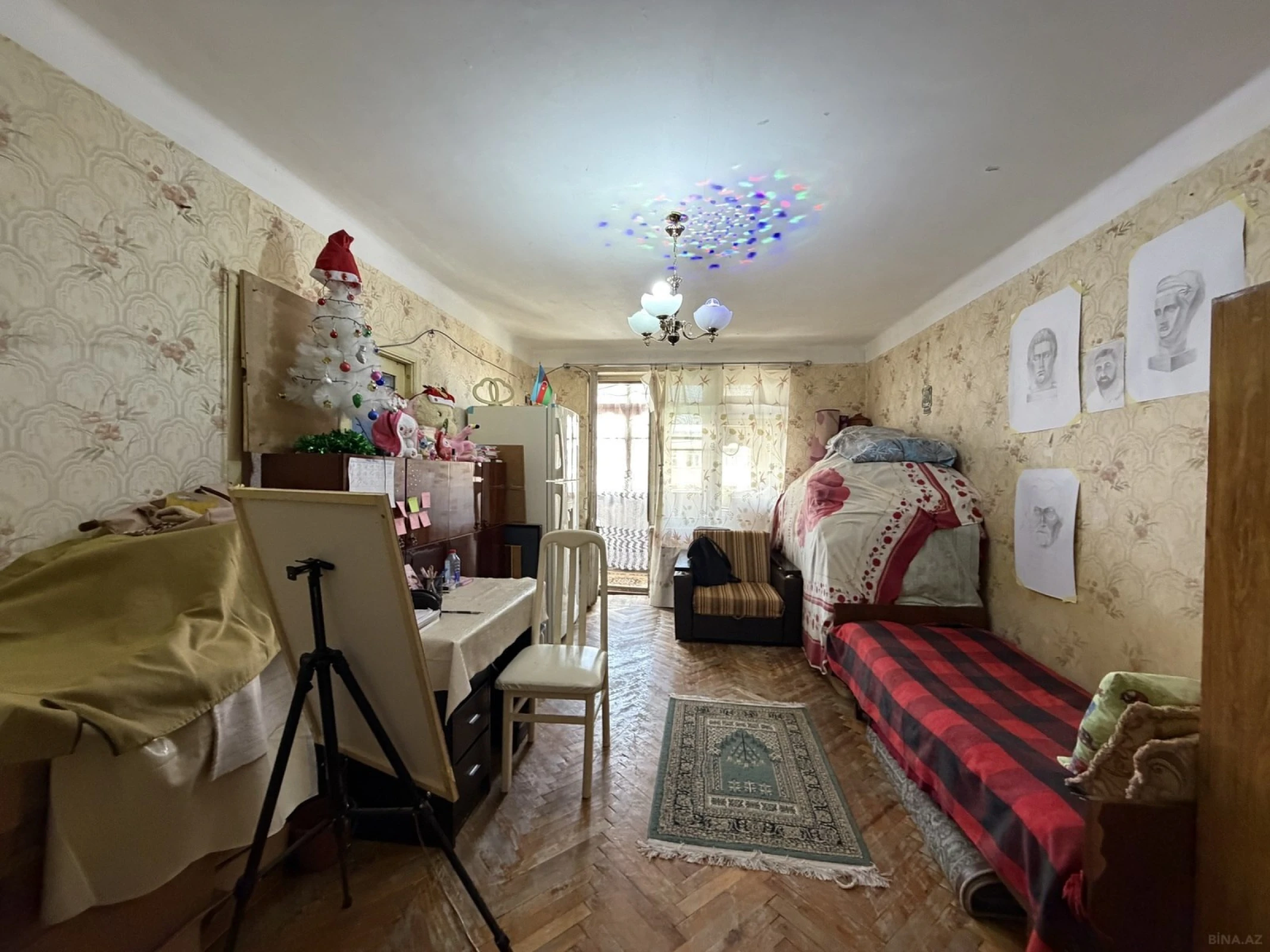 Satılır 4 otaqlı mənzil 100 m²