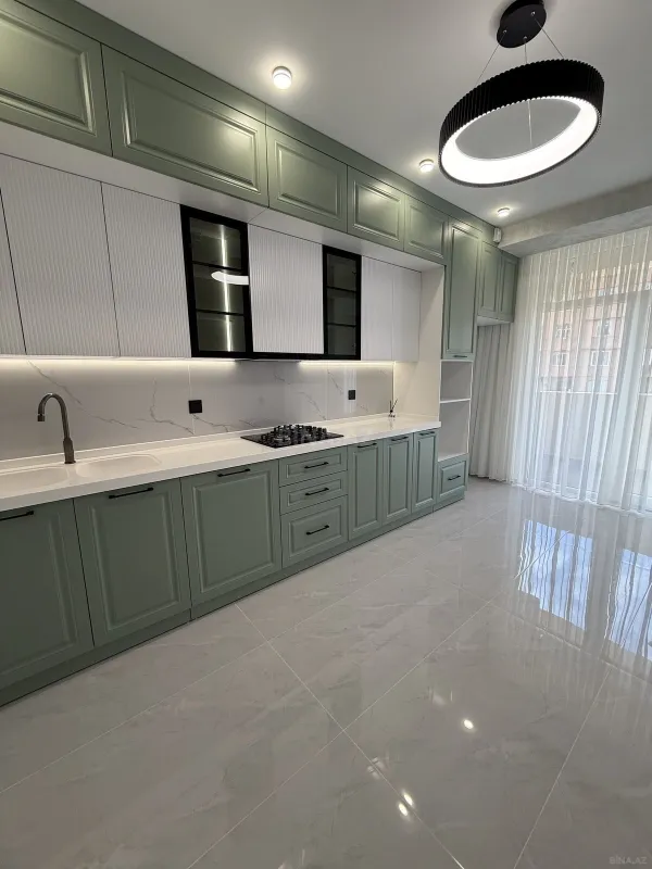 Satılır 3 otaqlı mənzil 105 m²