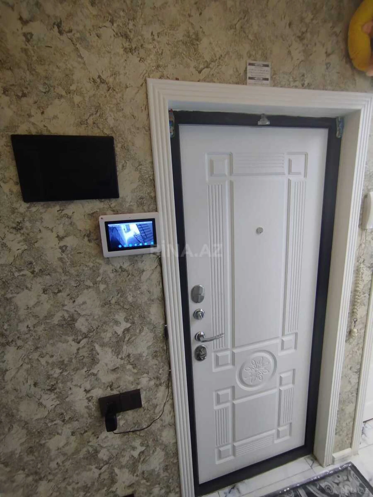 Satılır 2 otaqlı mənzil 65 m²