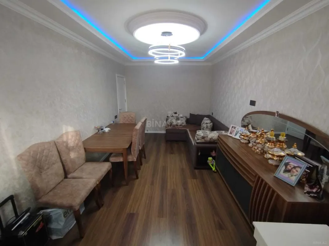 Satılır 2 otaqlı mənzil 65 m²