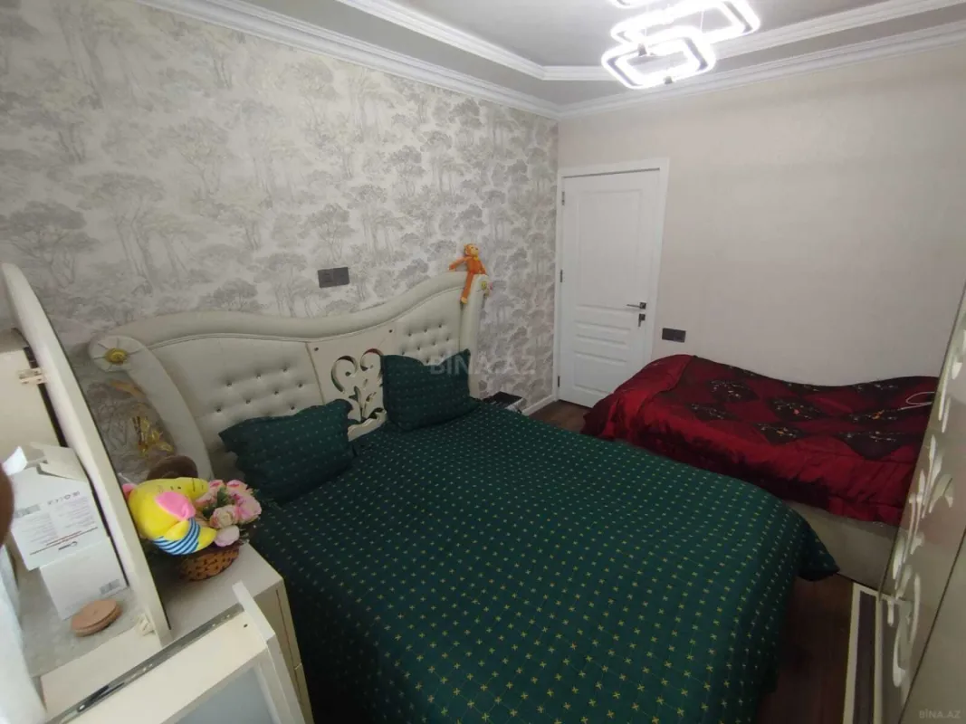 Satılır 2 otaqlı mənzil 65 m²