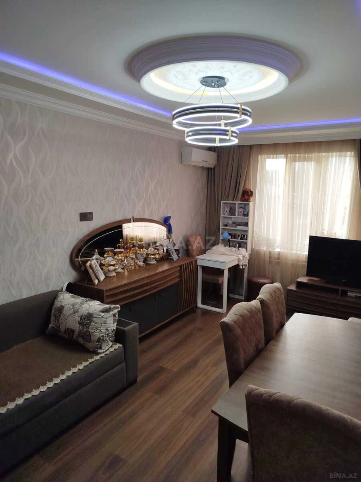 Satılır 2 otaqlı mənzil 65 m²