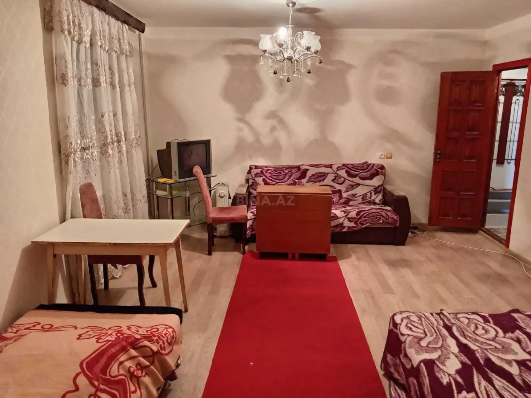 Kirayə verilir 2 otaqlı mənzil 35 m²