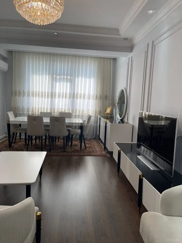 Satılır 2 otaqlı mənzil 115 m²