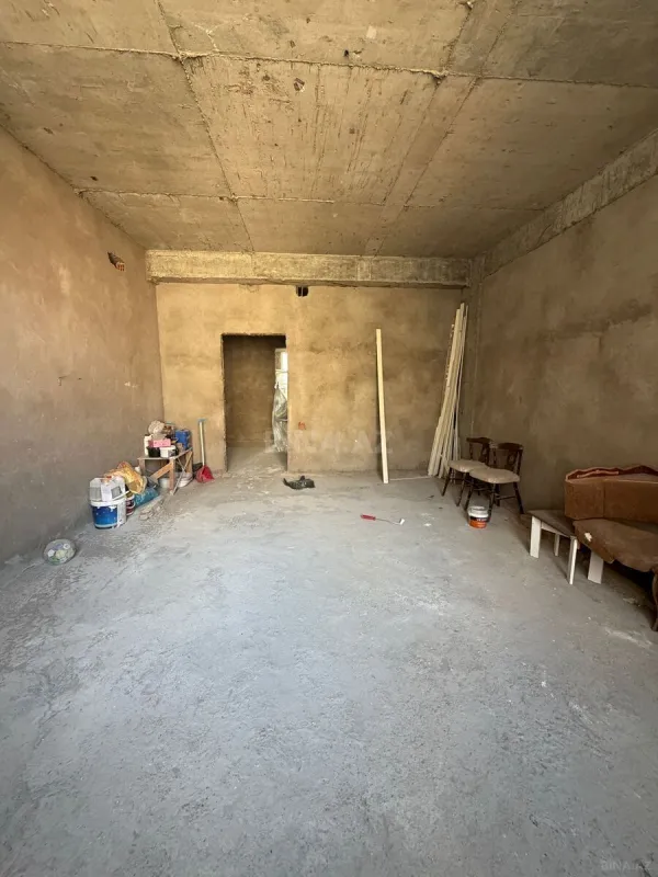 Satılır 4 otaqlı mənzil 165 m²