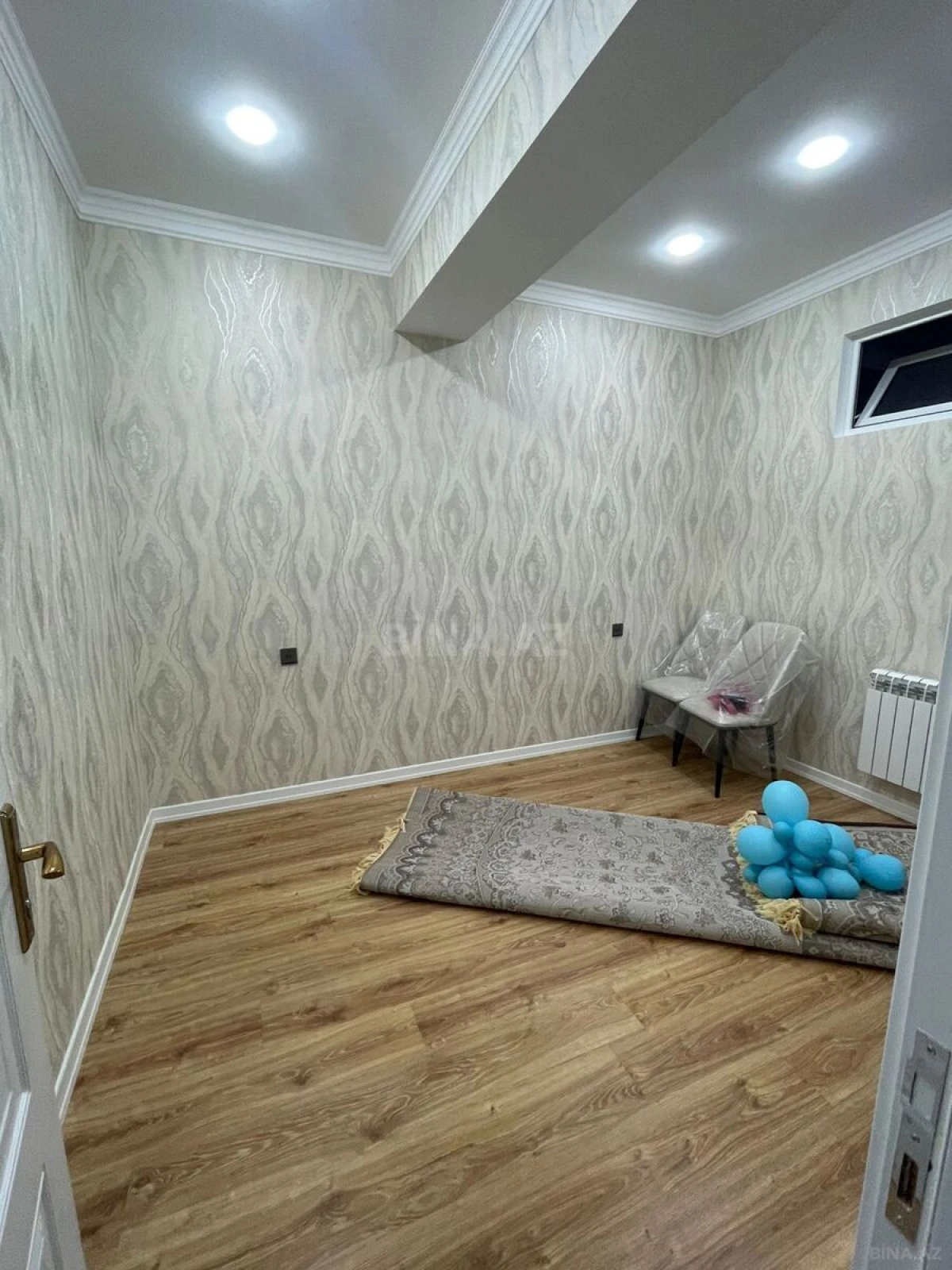 Kirayə verilir 3 otaqlı mənzil 100 m²